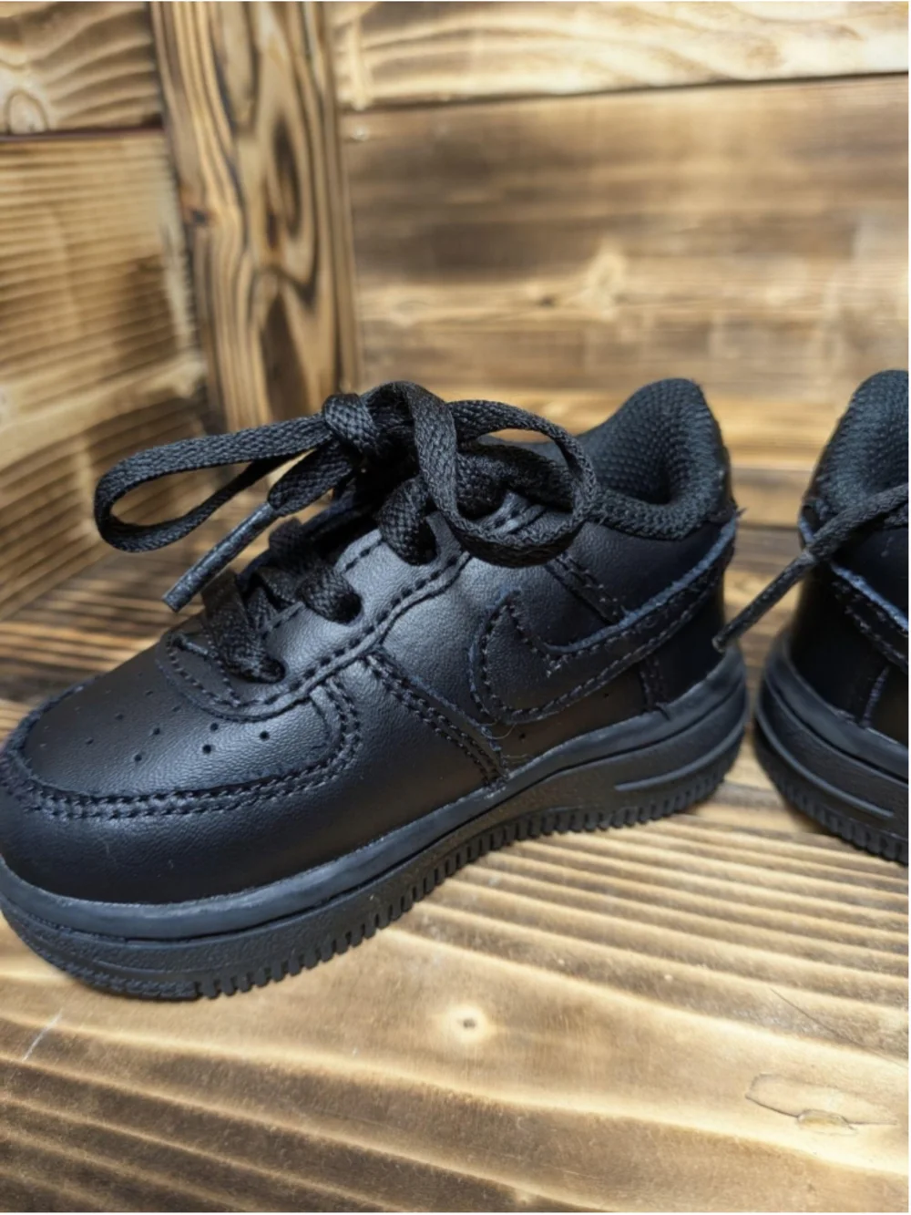 Nike Air Force 1 Low Shoes Kids Size 4C All Black Leather Low Top Sneakers